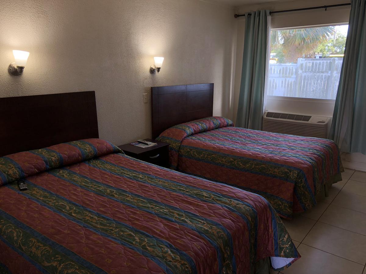 Sunset Inn- Fort Pierce, Fl Экстерьер фото